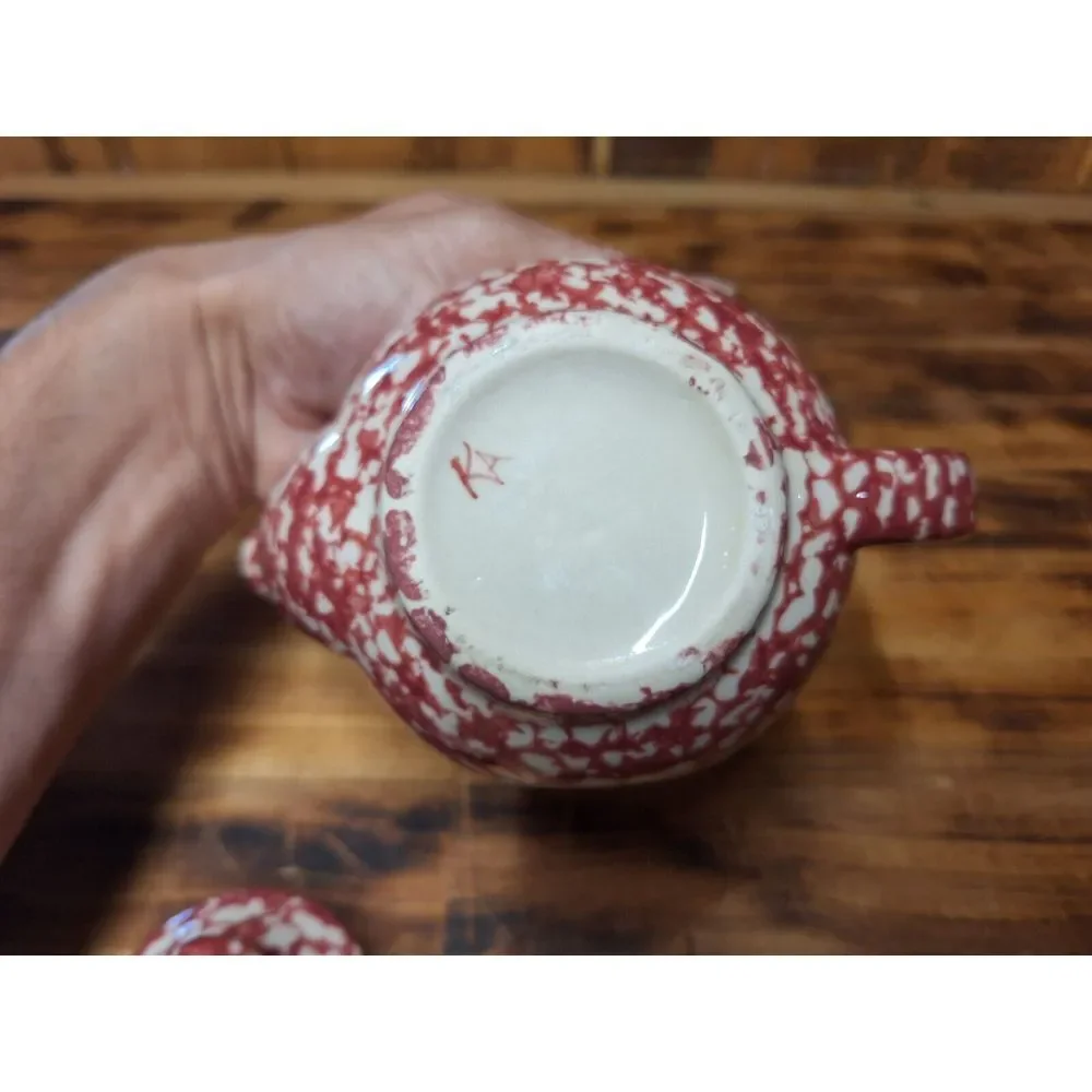 Roseville Rose Spongeware Pottery Workshops of Gerald Henn Mini Tea Pot‎
